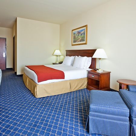 Holiday Inn Express Hotel & Suites Paragould By Ihg Номер фото